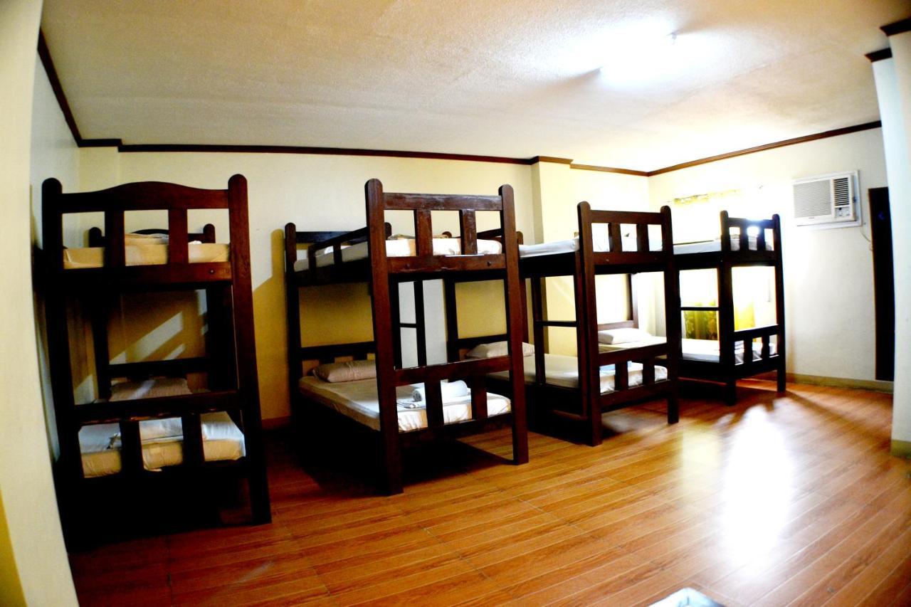 ฟูฟินา เลชเชอร์ เซ็นเตอร์ Hotel Tagum ภายนอก รูปภาพ